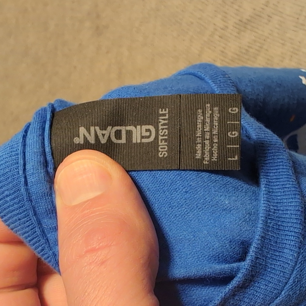 Tshirt - Picture 3 of 3